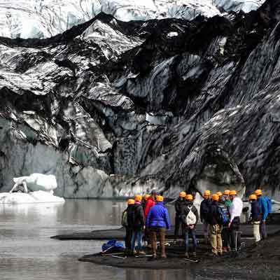 Gletscherwanderung  mit Guide und Ausrüstung